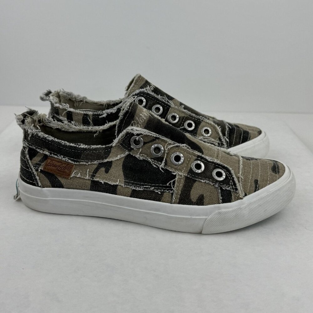 Blowfish Malibu Slip On Sneakers Womens Size 7 Multicolor Camouflage Canvas - Picture 3 of 15